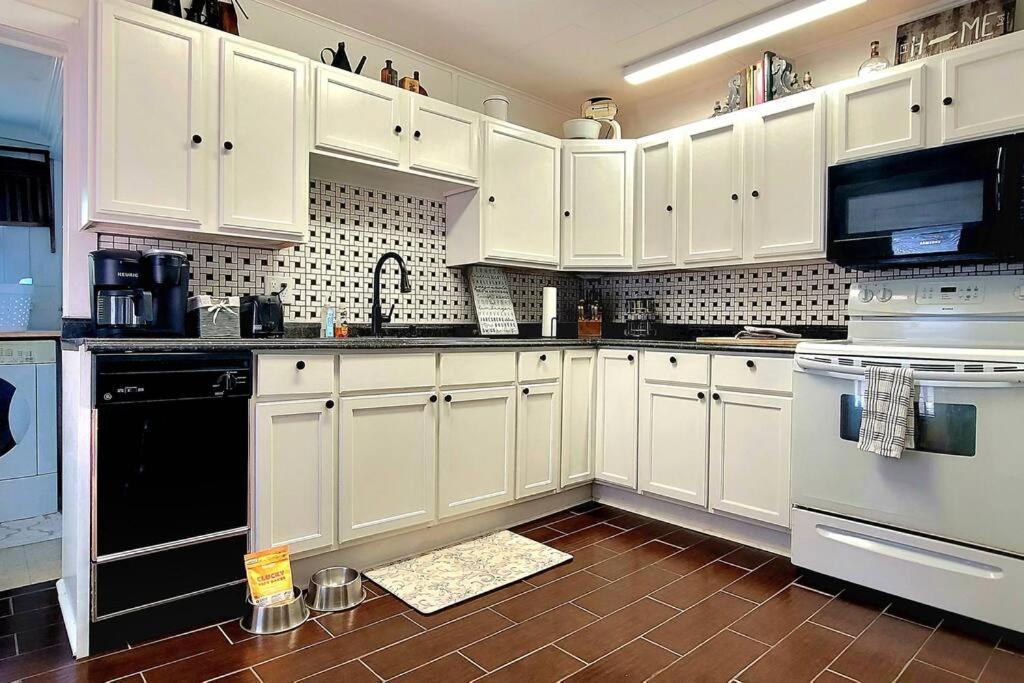 Apple Hill Bungalow, Family And Pet Friendly! Bristol Esterno foto